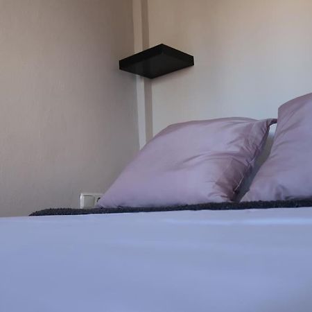 Private Apartment - The Lover'S Nest - Apt Privado Granada Buitenkant foto