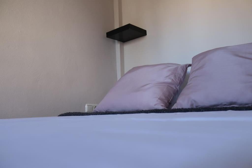 Private Apartment - The Lover'S Nest - Apt Privado Granada Buitenkant foto